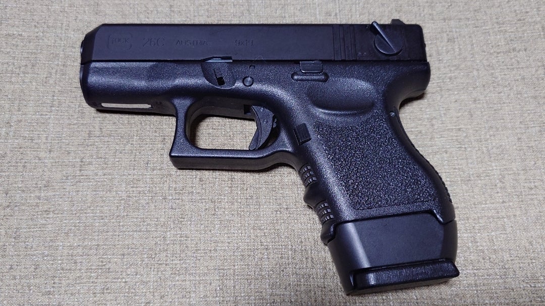 32 今持っているガスブロ…KSC G26C セミ/フルブローバック