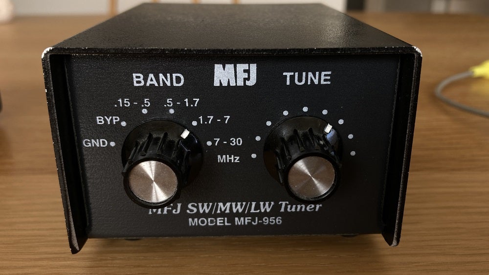 アンテナチューナー MFJ-956 | ピクルス卸問屋のブログ