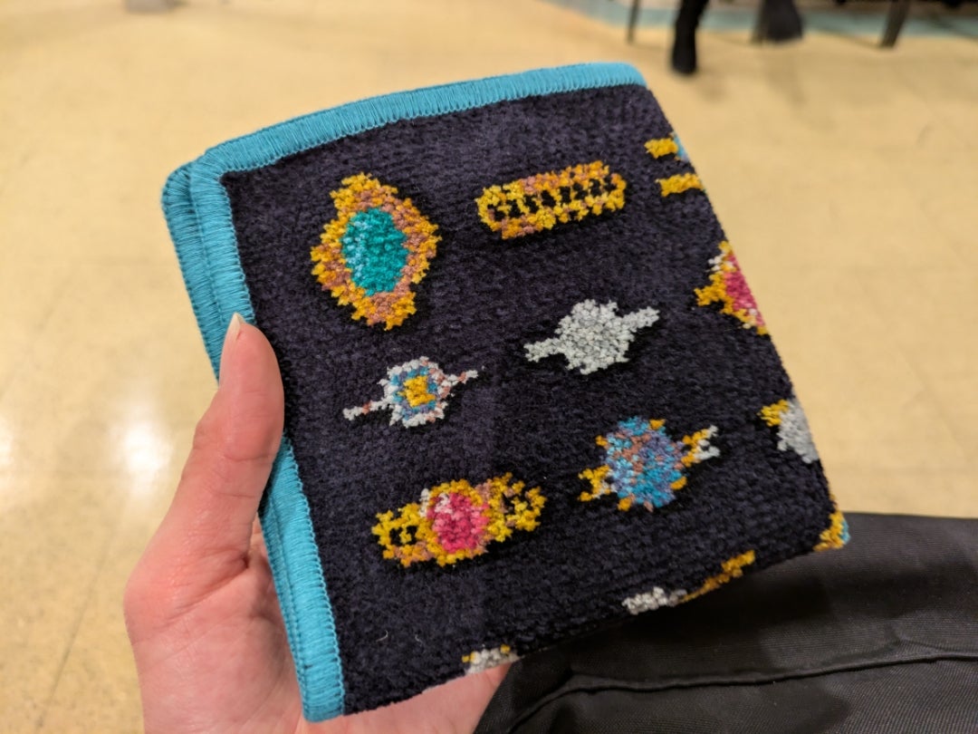 フェイラー】店舗で無事シンス柄ハンカチ購入できました