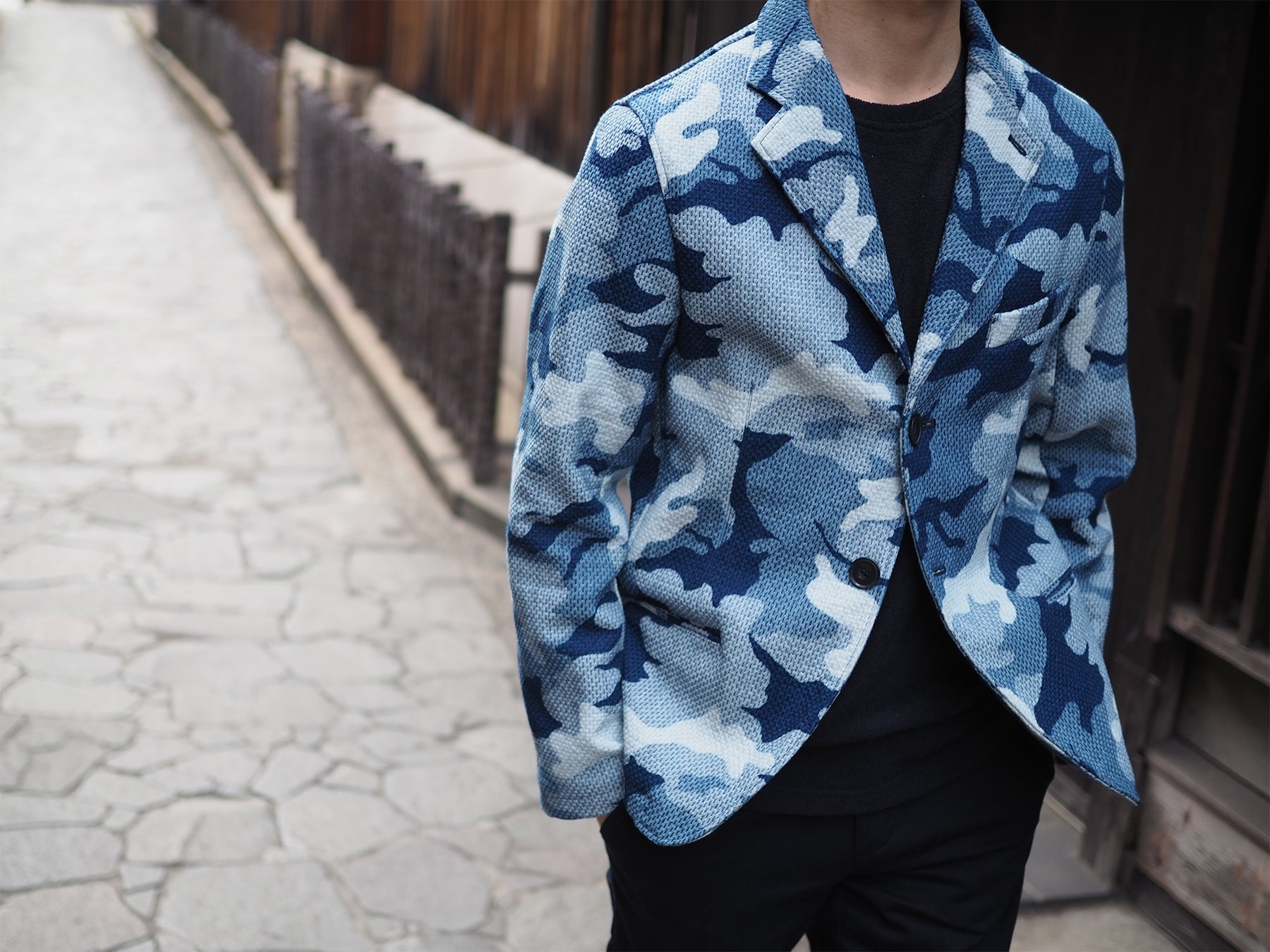 刺し子」×「藍染め」日本の伝統をまとった『藍染めジャケット