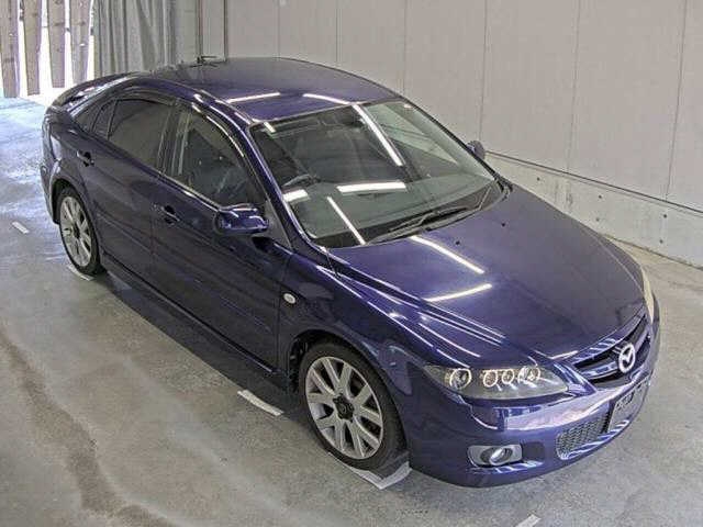 car_3bd188ea-b1a1-4f27-9997-