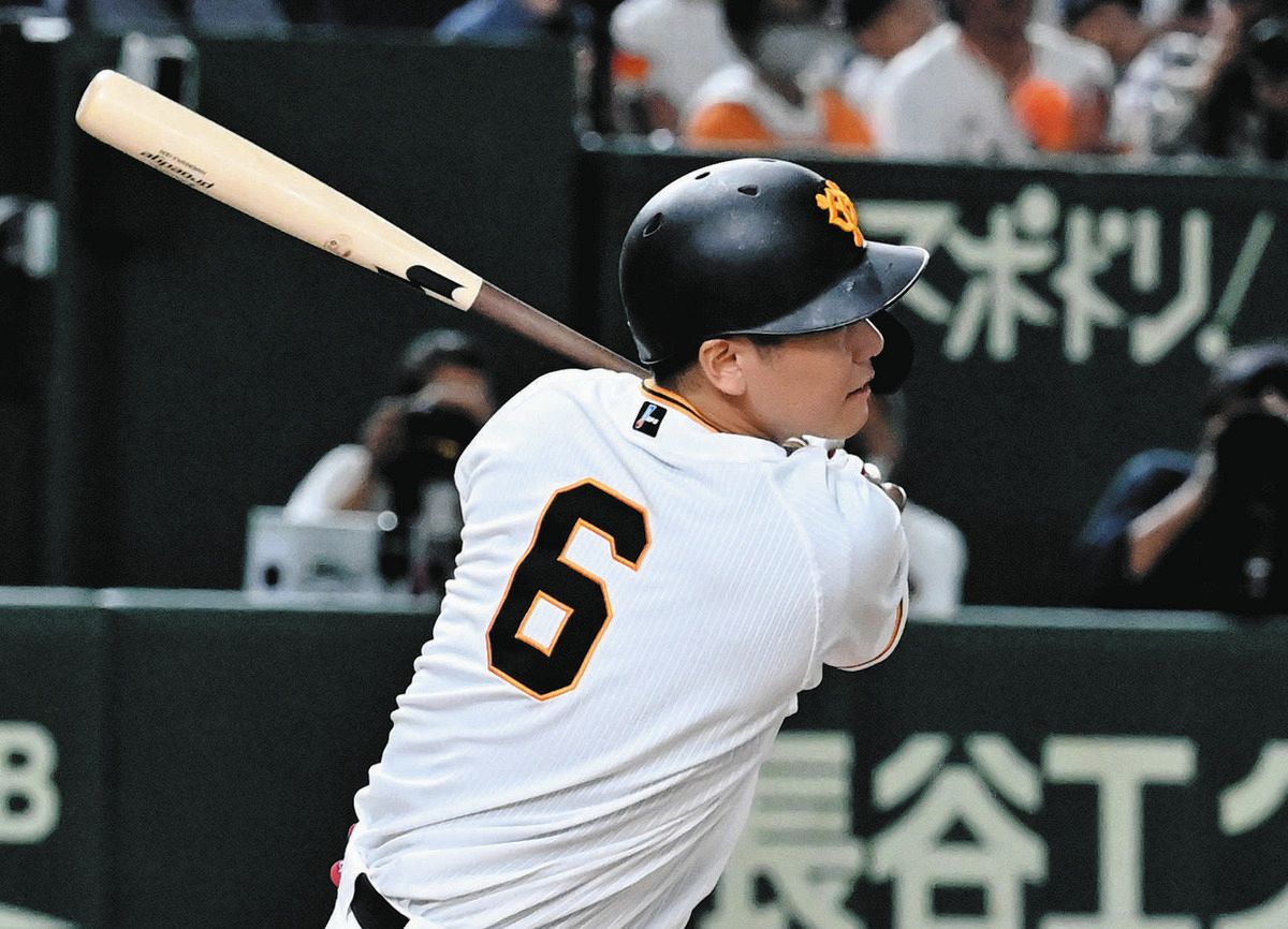 巨人ユニフォームの背中に名前アリなし議論が過熱「いまさらええかな