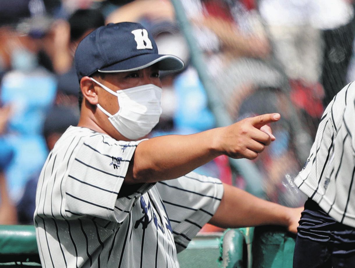 8強逃した敦賀気比、責任背負う東監督 エース上加世田は声詰まらせ