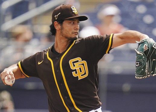 ダルビッシュ有にファイターズの新ユニホーム届く『背中には…』試着