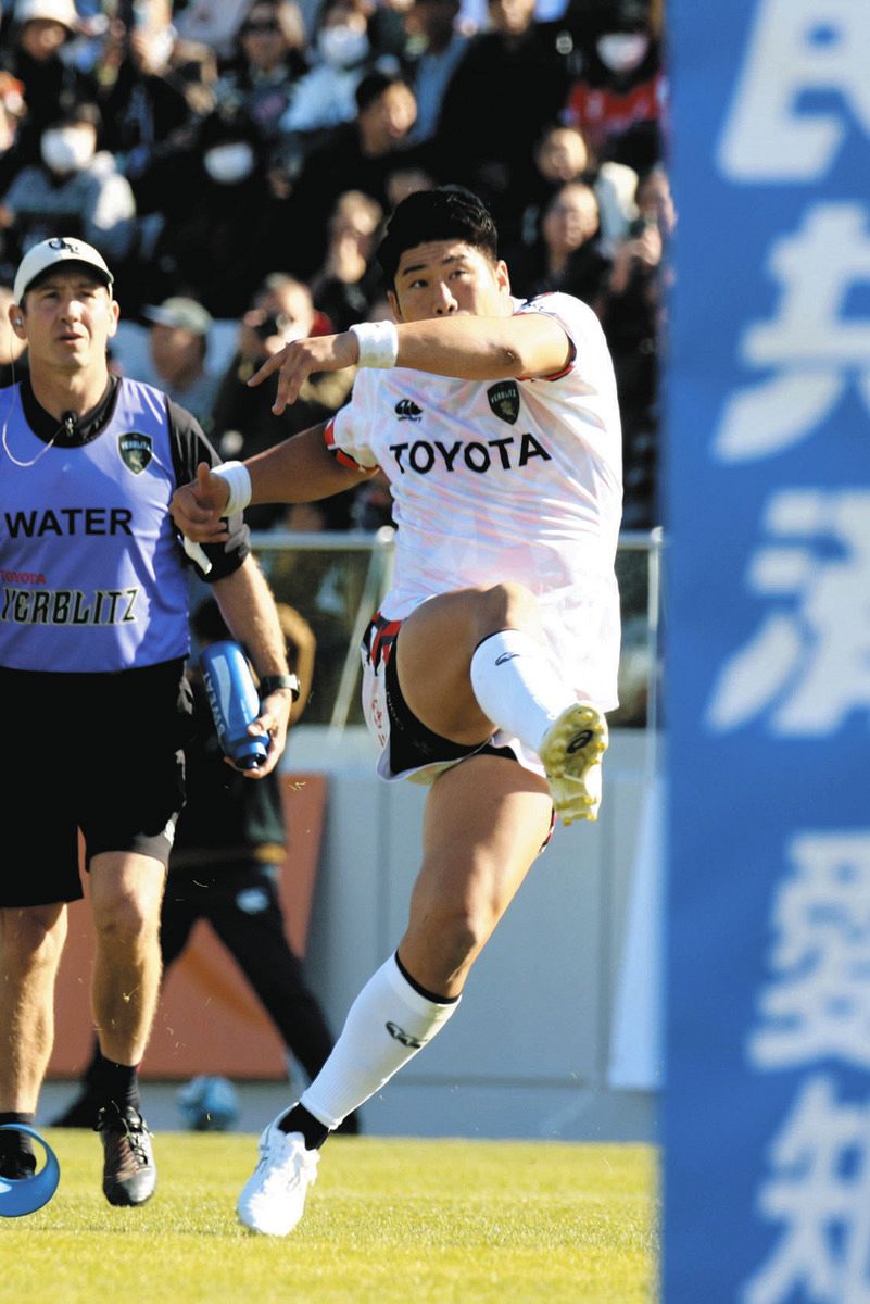 トヨタが新生パロマ瑞穂ラグビー場のこけら落としゲームに快勝 SO松田