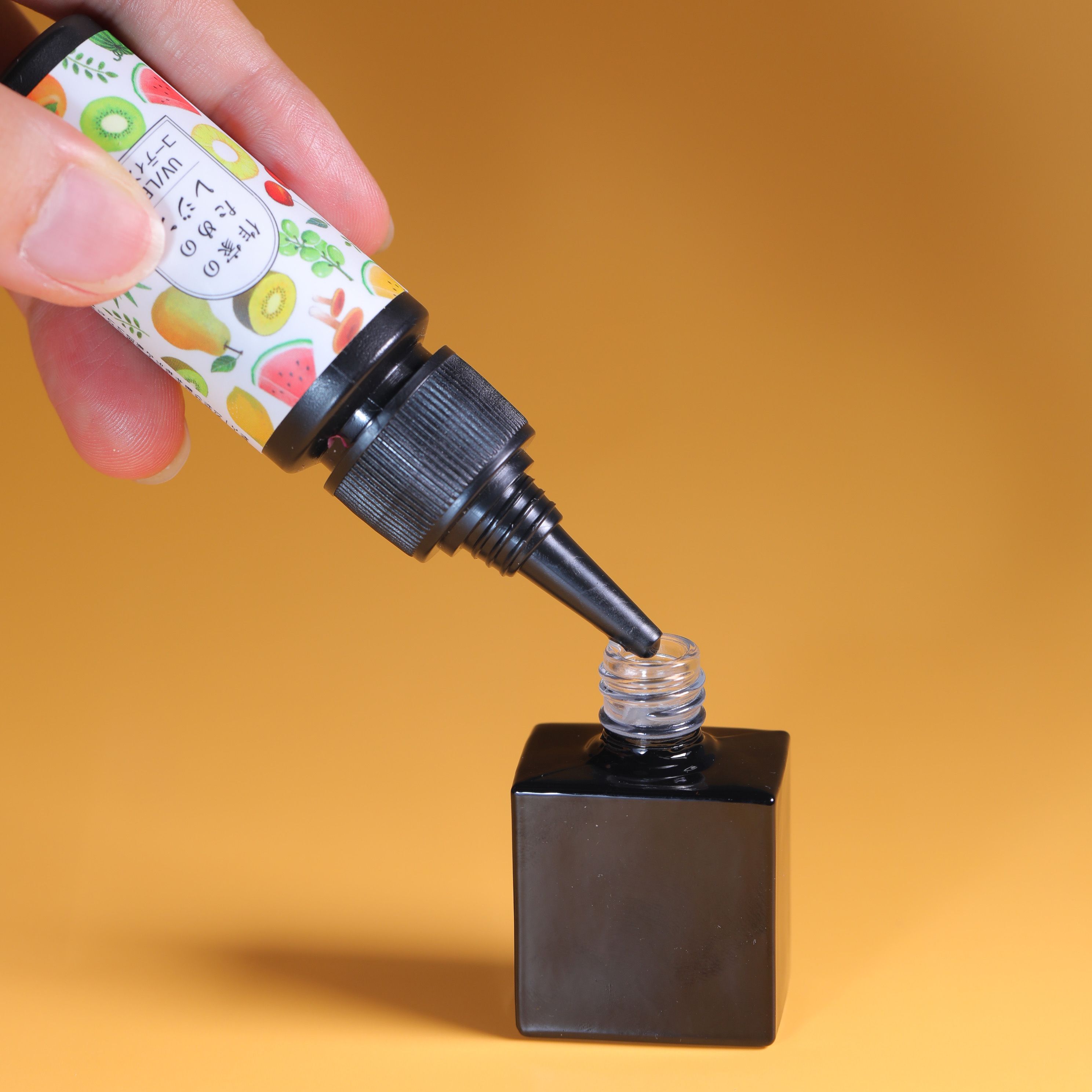 作家のためのレジン 「 UV/LEDコーティング液 25g 」1本 | クロッチャ