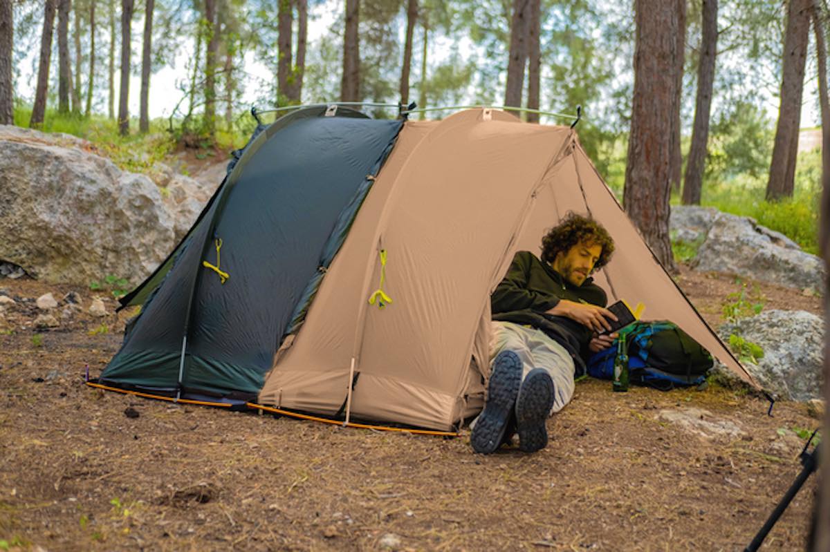 テント・マットレス・寝袋がまとめて1つに！ソロでもファミリーでも
