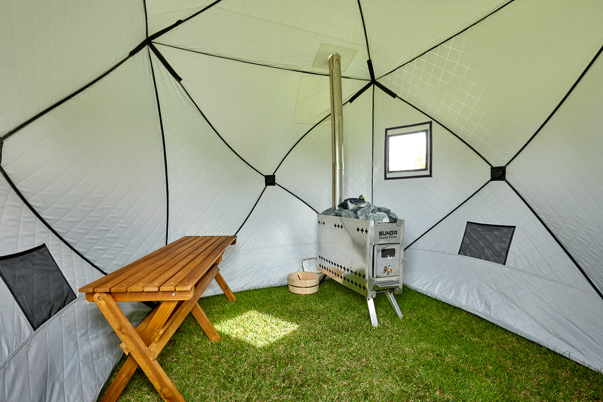 ロウリュだって問題なし！テントサウナ専用ストーブでポカポカキャンプ