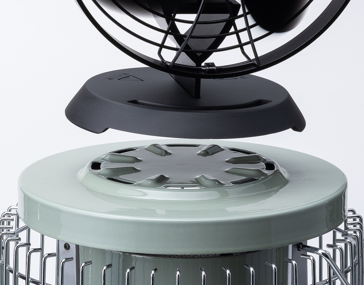 アラジンストーブ専用ファンがあれば少ない燃料で効率的に空間を暖め