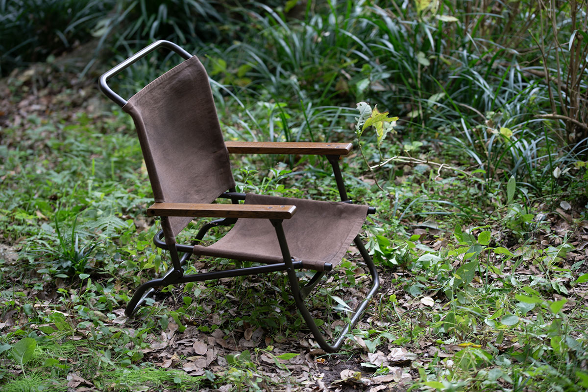 自分だけの快適空間を生み出す最小の家具！TRUCKのフォールディング