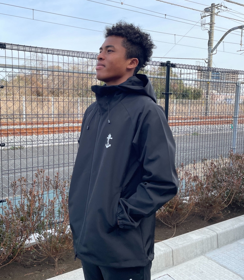 オンラインショップリニューアル記念アパレル商品発売のお知らせ