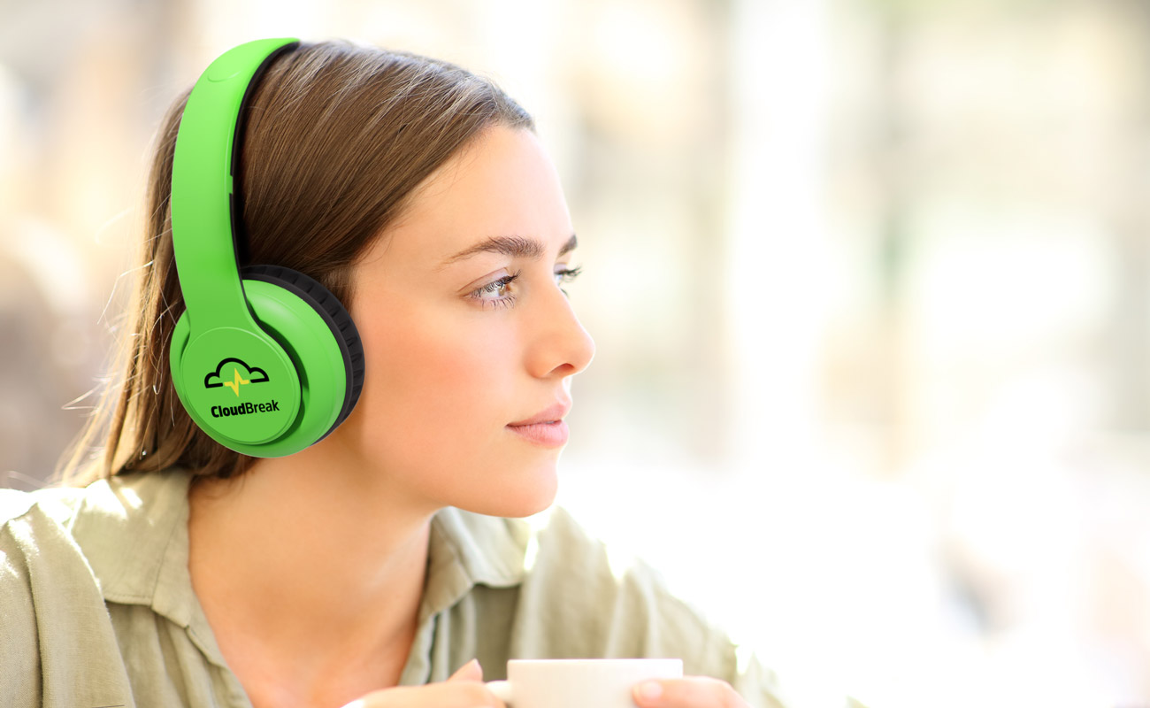 名入れヘッドフォン, マンボ