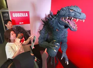 ゴジラ、旭川に上陸 11日から市科学館特別展 着ぐるみや巨大ジオラマ