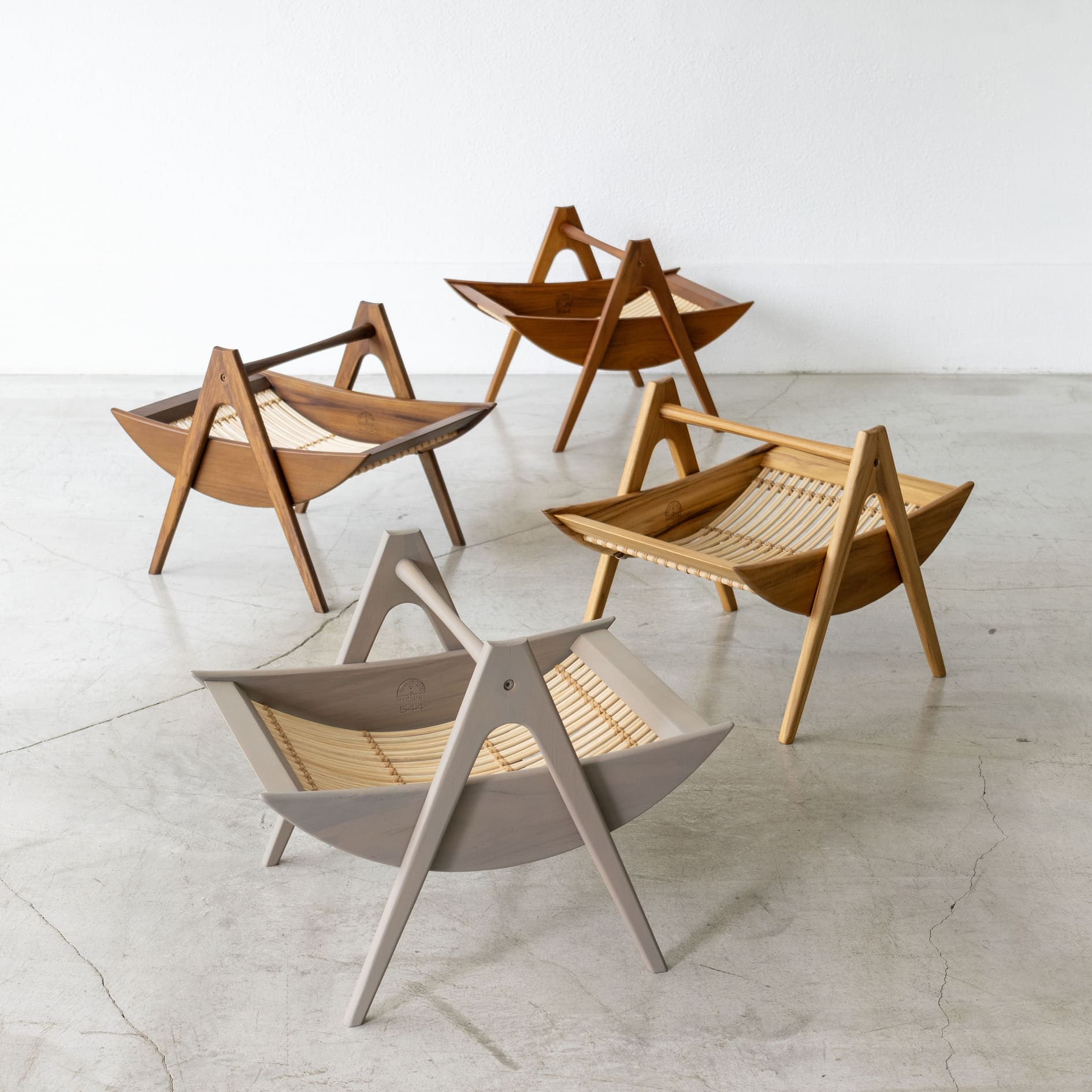 HONEYEE.COM | nonnative の 藤井隆行 が監修・復刻した マルニ木工 の