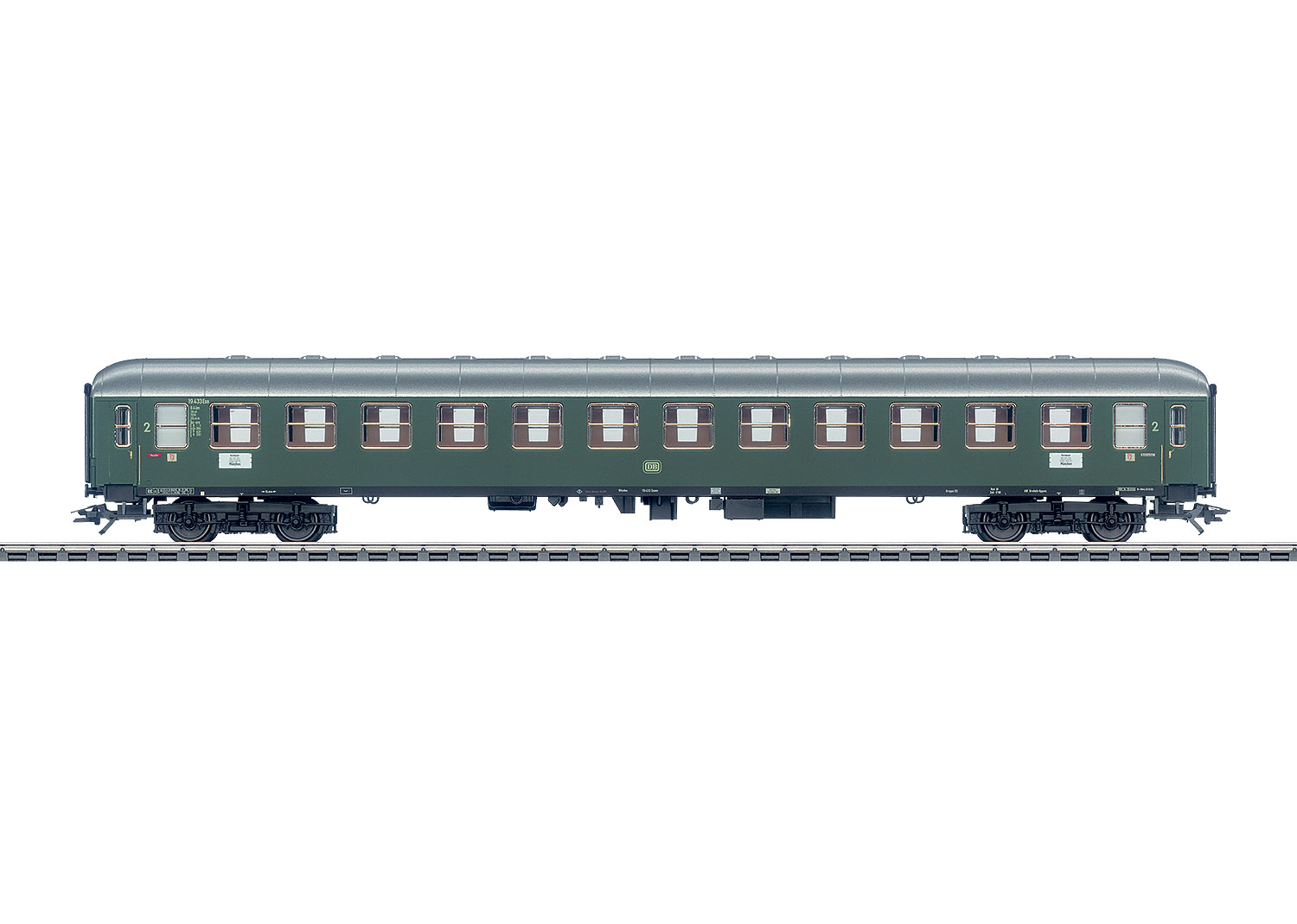 Express Train Passenger Car | Maerklin US