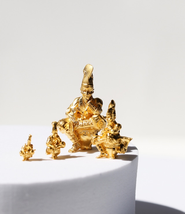 悔しさ純度99.9％】無垢の純金で作った“徳川家康のしかみ像”｜マクアケ