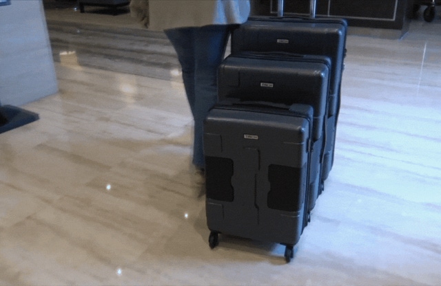 数量限定】長期出張や家族旅行の強い味方！連結する・多機能スーツ