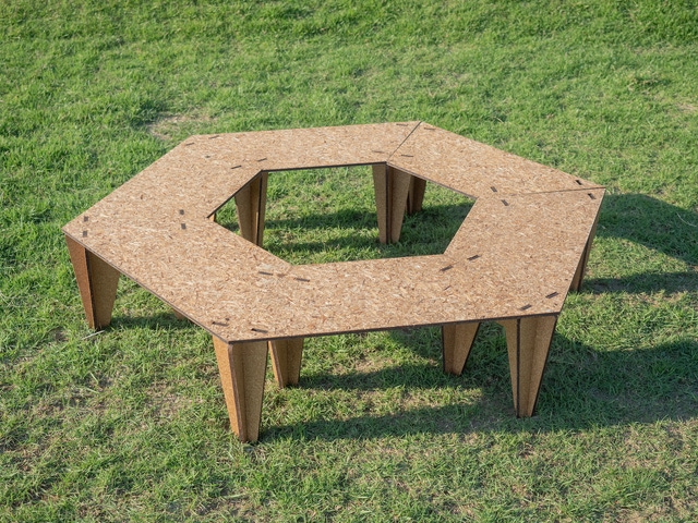 軽くて利便性抜群！今すぐBBQで使いたくなるおしゃれなヘキサテーブル