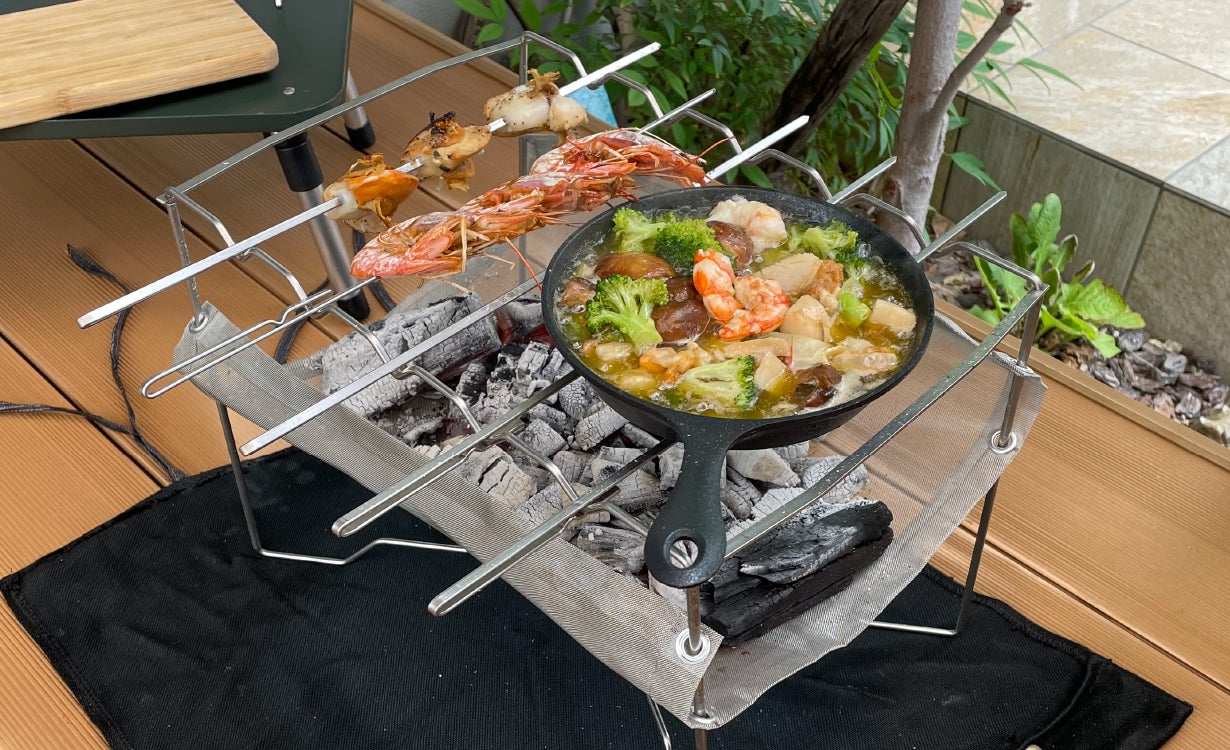 山にも川にも連れて行ける！筒型収納でコンパクト。わずか885gの