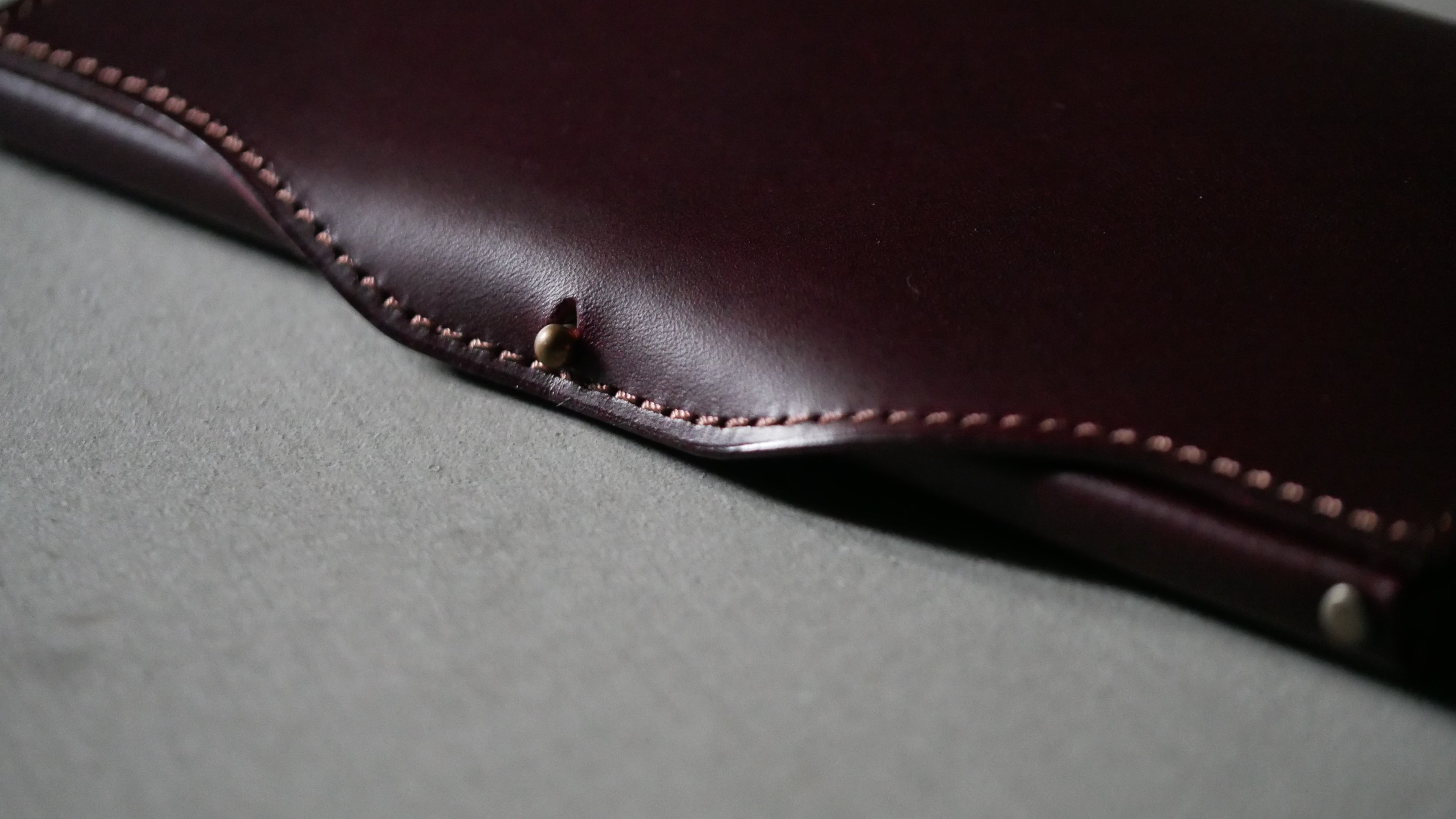 とにかく薄い、小さな長財布『usuha-long』で新時代の長財布を広めたい