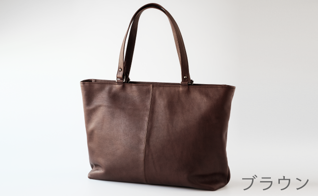 心ときめく新触感。ユニセックスのビジネストートで、馬革独自の味わい