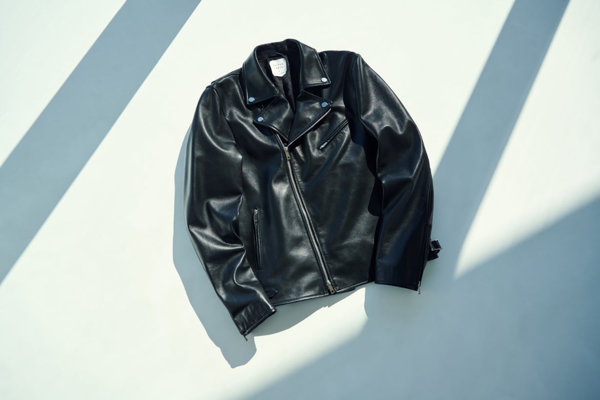 きめ細かいラムレザー×手加工による上品さ】洗練された日本製本革