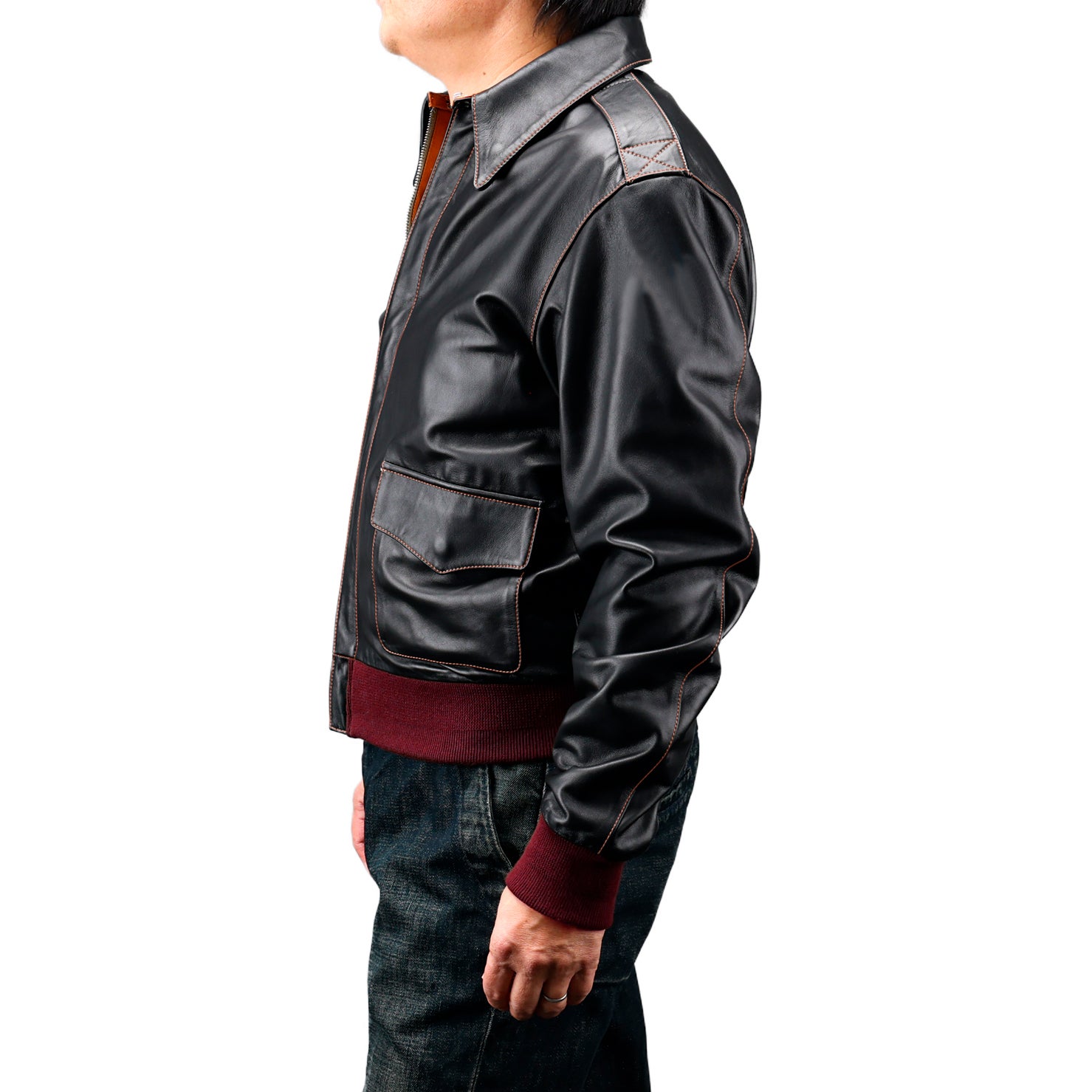 フライトジャケットの最高傑作「TYPE A-2 赤リブ」を限界価格3万円台に