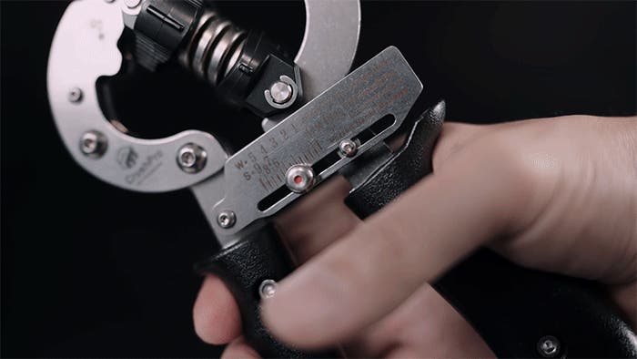 鍛える×測るをこの1台に。2in1ハンドグリップメーター。｜マクアケ