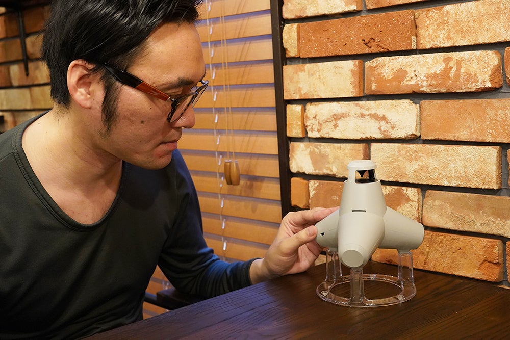 奏でるオブジェ！テトラポッドをモチーフにした「TETRAPOD SPEAKER