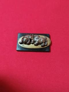 銅地 狗児図 前金具 目貫 刀装具 骨董 古美術 和骨董 煙草金具 提物