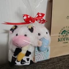 小岩井農場 ソフト牛＆ミルキー羊セット ぬいぐるみ - メルカリ