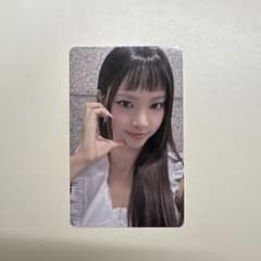 ILLIT Glitter Day 大阪 ユナ FC限定トレカ【公式品】 - メルカリ