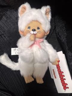 レア！EU限定 モンチッチ white cat ネコ 白いネコ - メルカリ