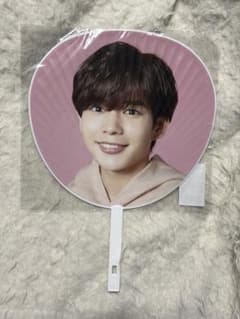 なにわ男子/長尾謙杜 1st Love うちわ - メルカリ