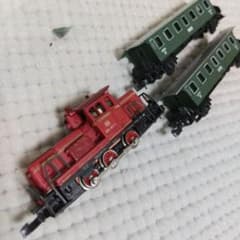 超精密！Marklin mini-club ディーゼル機関車＆客車2両／Zゲージ