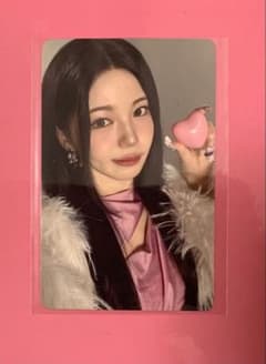 NiziU アヤカ トレカ オンラインクジE賞付き | Shop at Mercari from