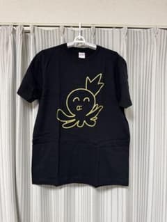 粗品 ハゲタコエビフライくんTシャツ Mサイズ - メルカリ