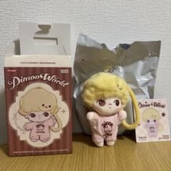 Dimoo world crush on coffee ぬいぐるみキーチェーン - メルカリ