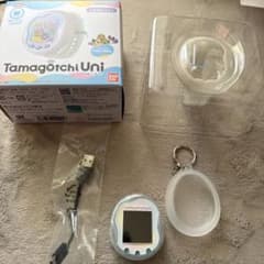 Tamagotchi Uni Prism White たまごっちユニ ホワイト - メルカリ