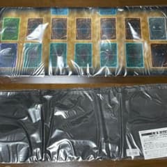 遊戯王 公式サプライ プレイマット 初期デザイン 未開封品 - メルカリ
