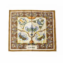 LOEWE シルクスカーフ 花と器のデザイン - メルカリ