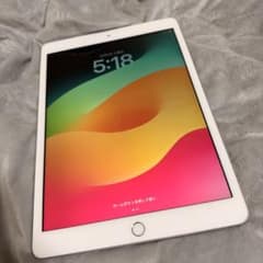 超美品】Apple iPad 第8世代 シルバー 本体のみ - メルカリ