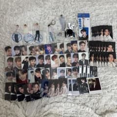 treasure ドヨン まとめ売り トレカ アクスタ アクキー - メルカリ