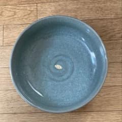 新品未使用 亀甲青磁盛鉢 箱入り直径21.5㎝ - メルカリ