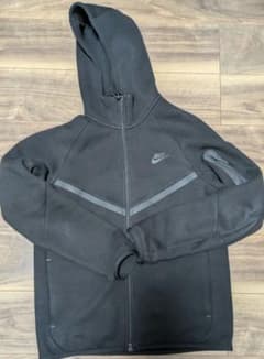 Nike テックフリース 黒 M - メルカリ