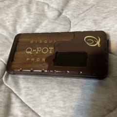 Q-pot. ビスキュイデザイン 折りたたみ携帯電話 ガラケー - メルカリ