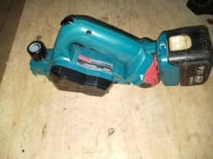 マキタ 充電式カンナ1050D バッテリーアダプター付 - メルカリ