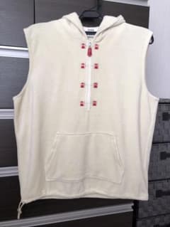 PICONE CLUB☆フード付きベスト クリーム色 ピッコーネ - メルカリ