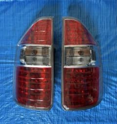 トヨタ ノア 70系 前期 純正テールランプ 左右セット 美品 - メルカリ
