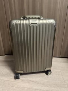 RIMOWA トパーズ チタニウム 32L シャンパンゴールド - メルカリ
